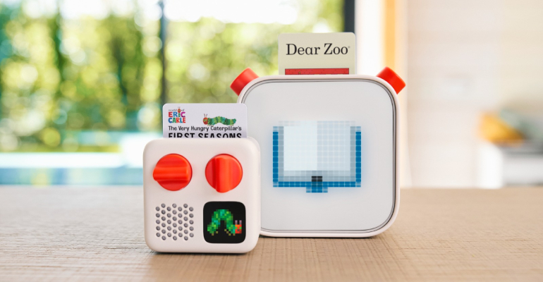 Yoto Play Review: Sparking Young People's Imaginations – Stories That Talk, No Screens Required