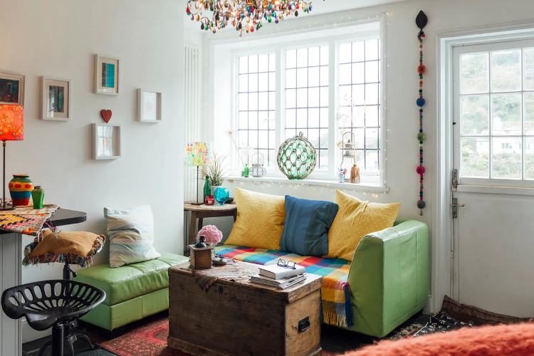 How to Decorate a Rental Apartment Without Damaging Anything