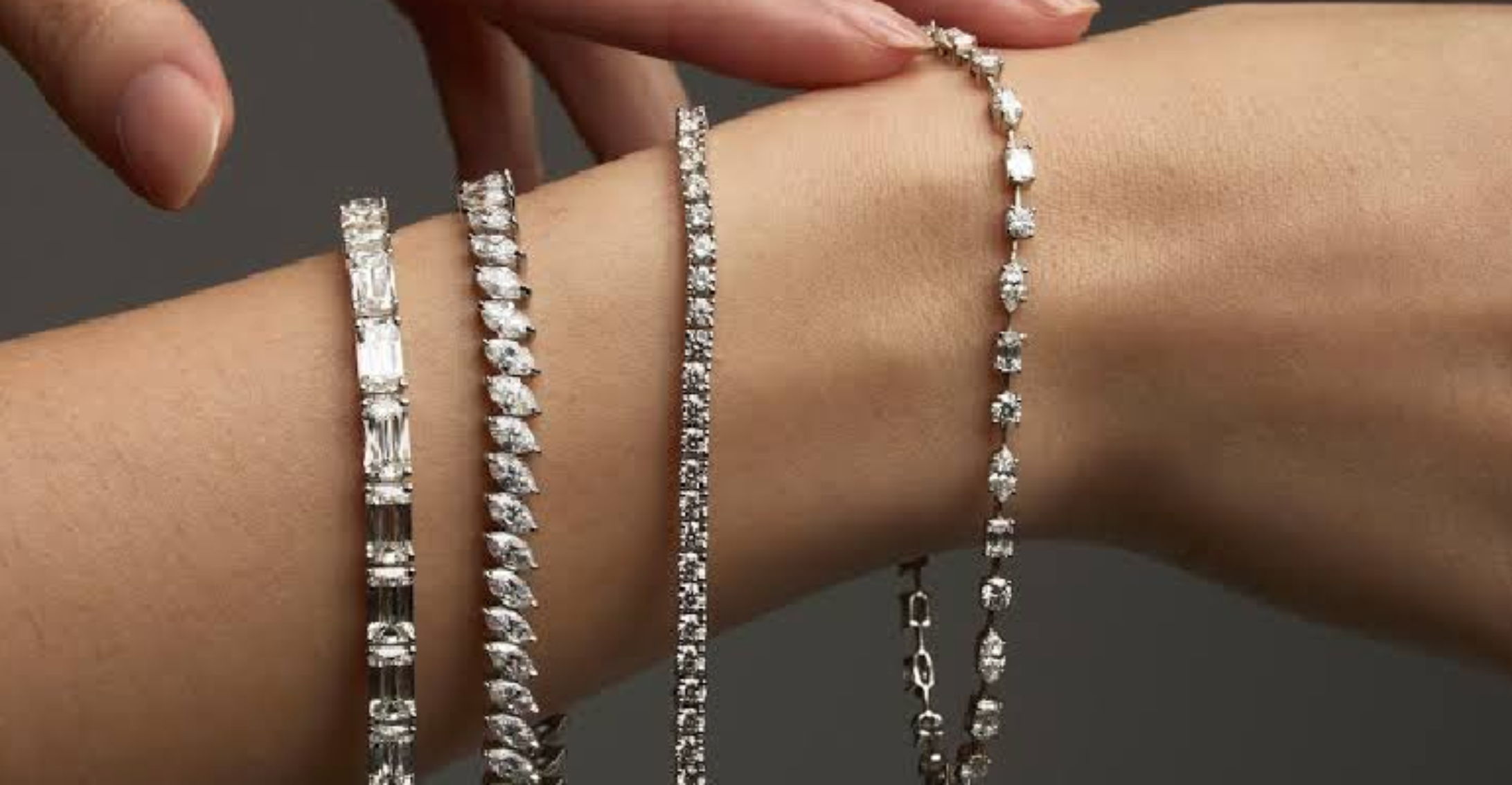 Bracelets Worth Stacking — Picks That Hold Up Over Time