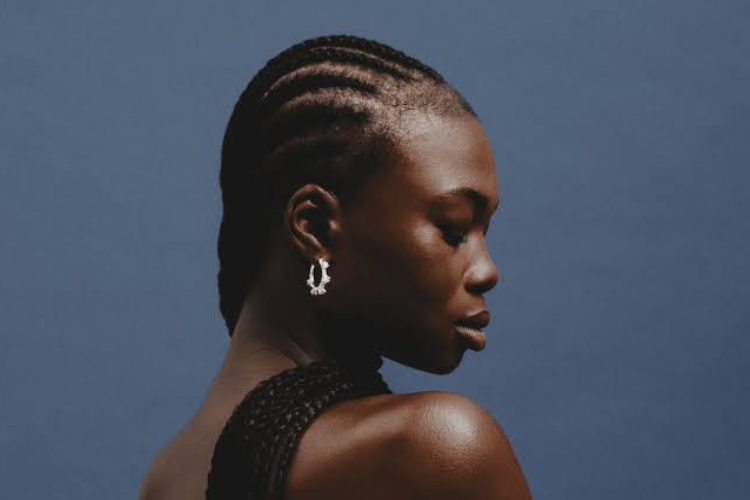 Best Hoop Earrings of 2026 — Size, Material, and Brand Honest Guide