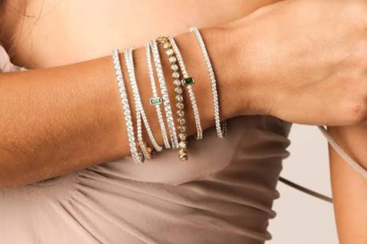 How to Build a Bracelet Stack That Looks Intentional — The Honest Guide