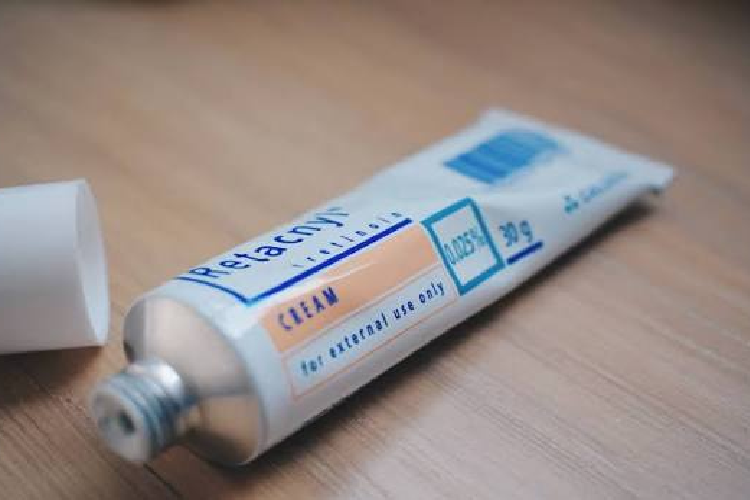 How to Start Using Retinol Without Wrecking Your Skin — The Honest Beginner Guide